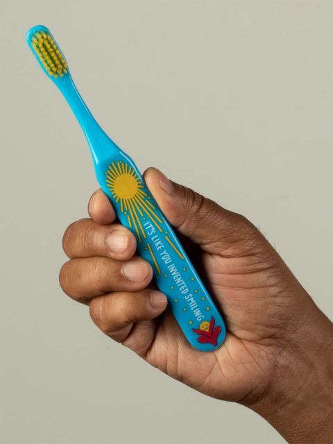 Laurent-Moreau-Blue-Q-Its-like-you-invented-smiling-toothbrush_web